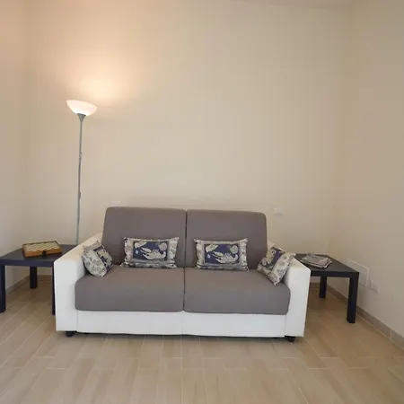 Amazing Near Pet Friendly * Carrara