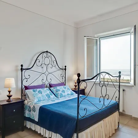Amazing Near Pet Friendly Holiday home Carrara