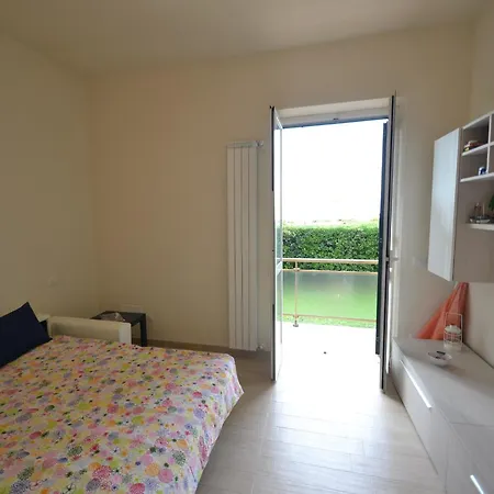 Holiday home Amazing Near Pet Friendly Carrara